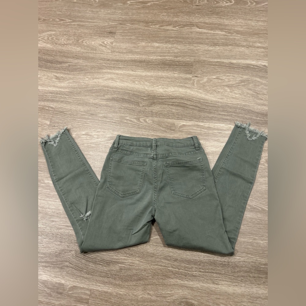 Jeans - Picture 5 of 6